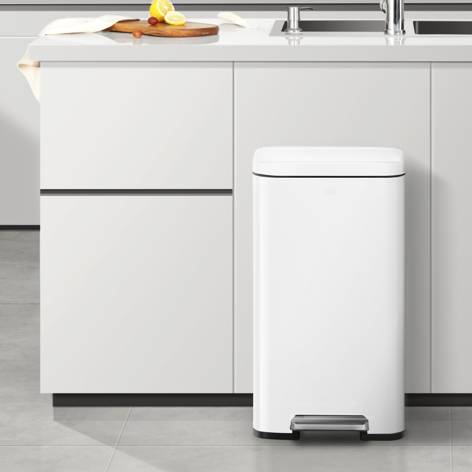 Bote de basura blanco con tapa 30L EKO Madison